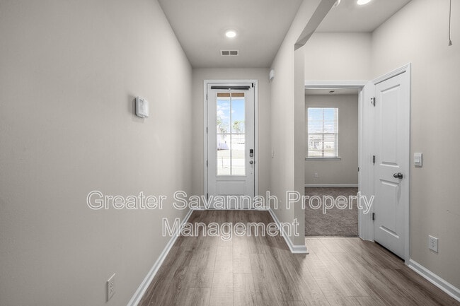 Building Photo - 84 Woodford Reserve Dr