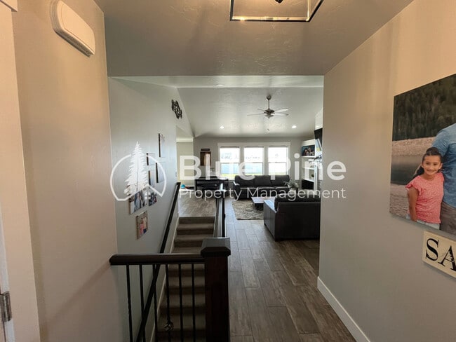 Building Photo - 6028 Fox Run Dr