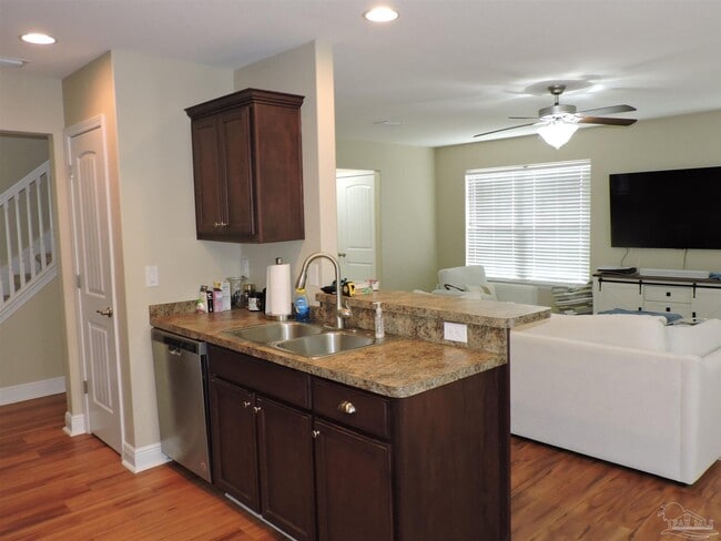 Building Photo - 3885 Weatherstone Cir