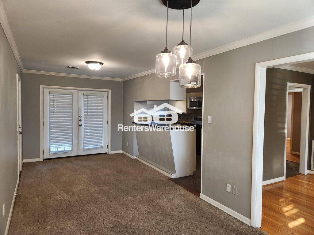 Building Photo - 6418 Woodbrook Ln