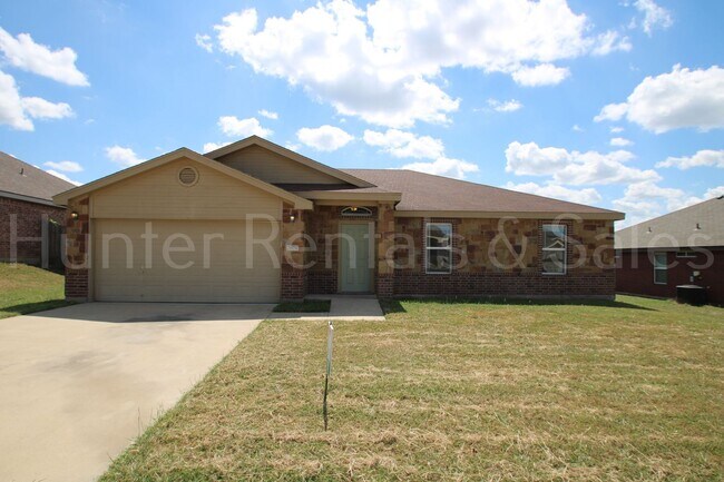 Primary Photo - Spacious 4 bedroom in Goodnight Ranch