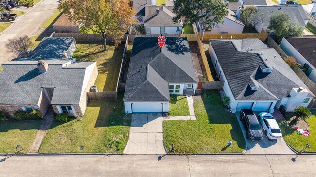 Building Photo - 2707 Ashford Trail Dr