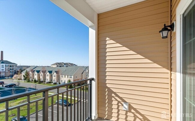 Building Photo - 944 Halifax Pl