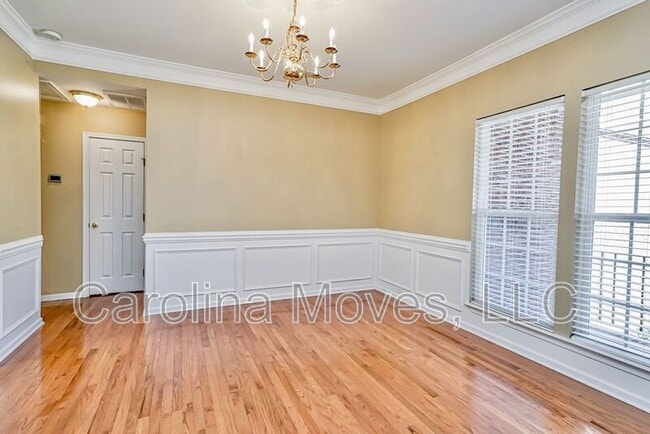 Building Photo - 380 Amberleaf Way