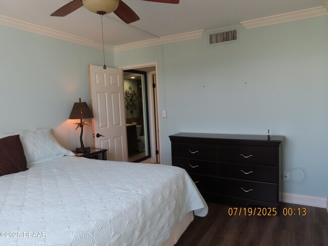 Building Photo - 2800 N Atlantic Ave