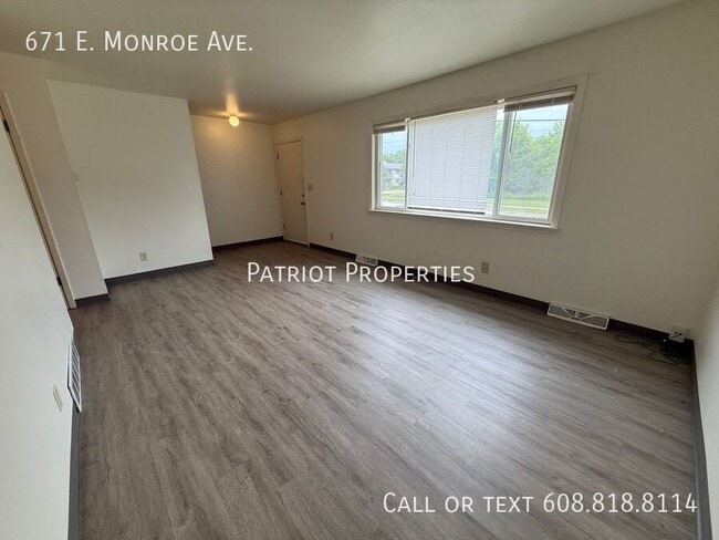 Building Photo - 671 E Monroe Ave