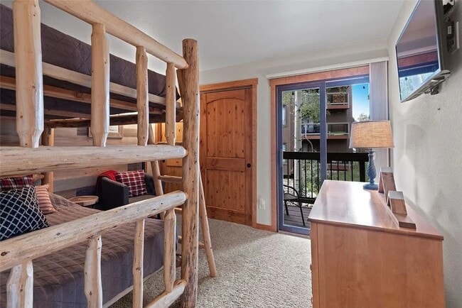 Building Photo - Winter Seasonal Rental- Wild Irishman 1039