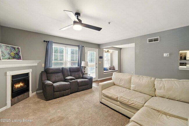 Building Photo - 225 Crescent Hill Pl