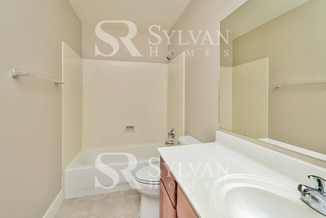 Building Photo - Charming 4BR 2BA Home