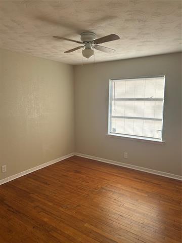 Building Photo - 9915 La Prada Dr