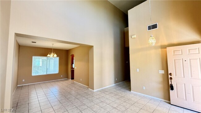 Building Photo - 7777 Lobella St