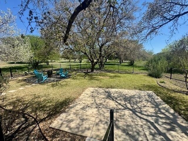 Building Photo - 407 Quick Silver