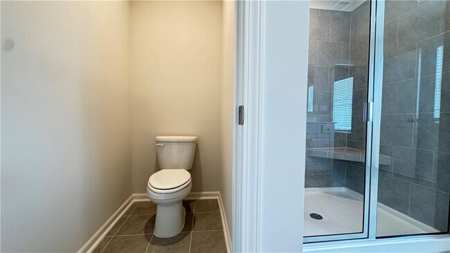 Building Photo - 3190 Greyton Dr