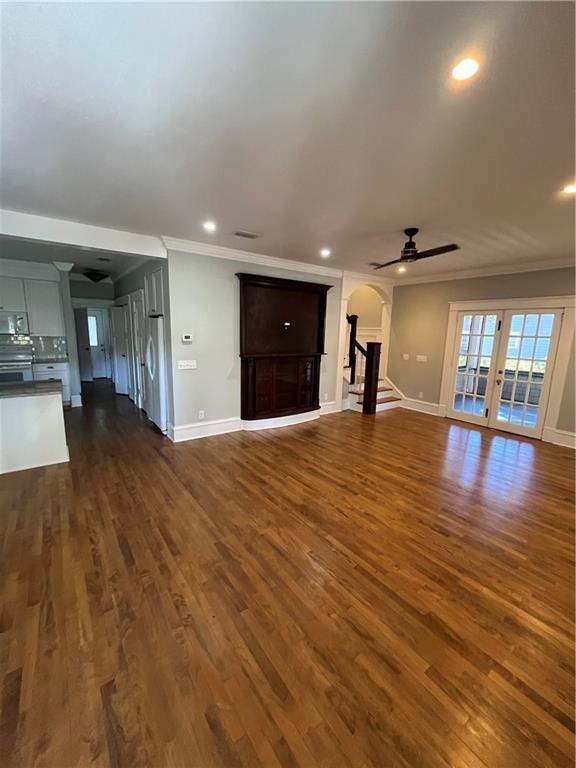 Building Photo - 605 Demere Way