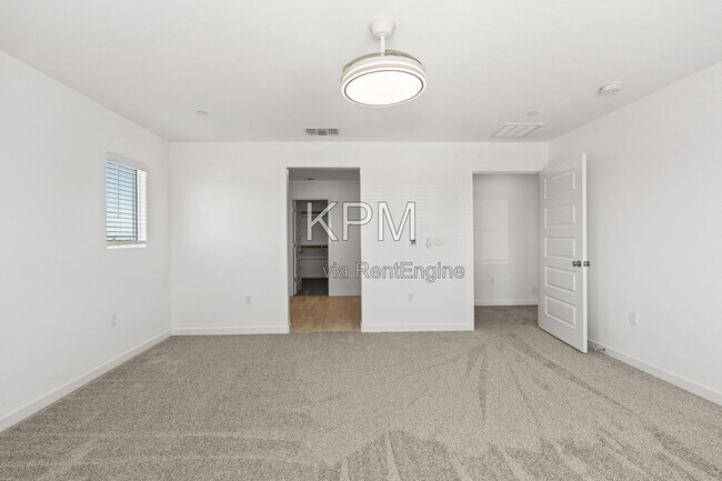 Building Photo - 10925 Admiral Cv Wy