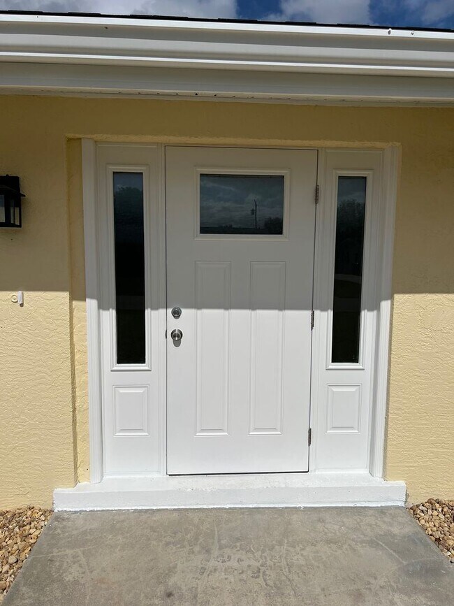 Building Photo - 2 br, 2 bath House - 190 Norfolk Avenue