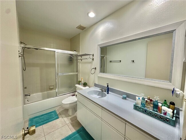 Building Photo - 13212 Tall Pine Cir