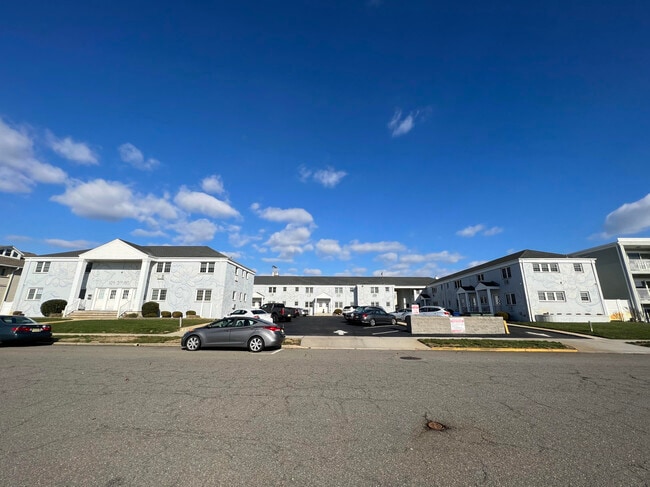 Building Photo - 104 5th Ave Belmar