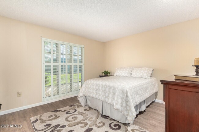 Building Photo - 13227 N 99th Dr