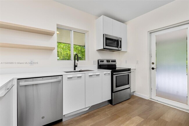 Building Photo - 266 NW 42nd St