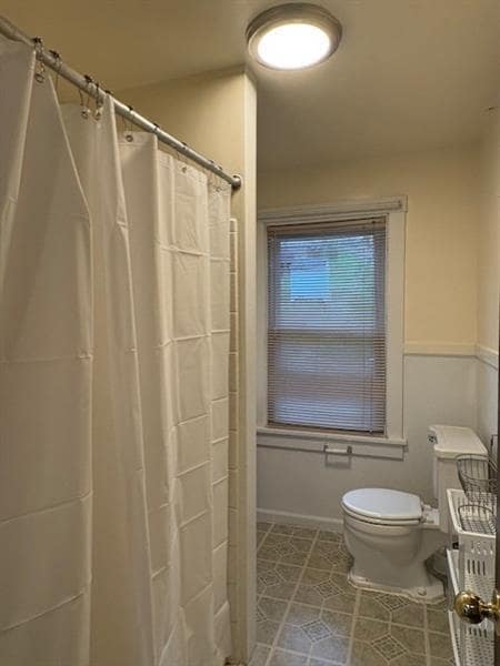 Building Photo - 906 Kable Wy