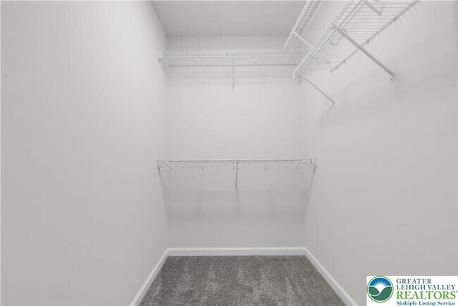 Building Photo - 1513 Maple St