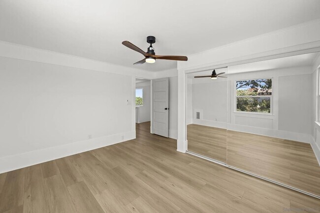 Building Photo - 4420 Voltaire St