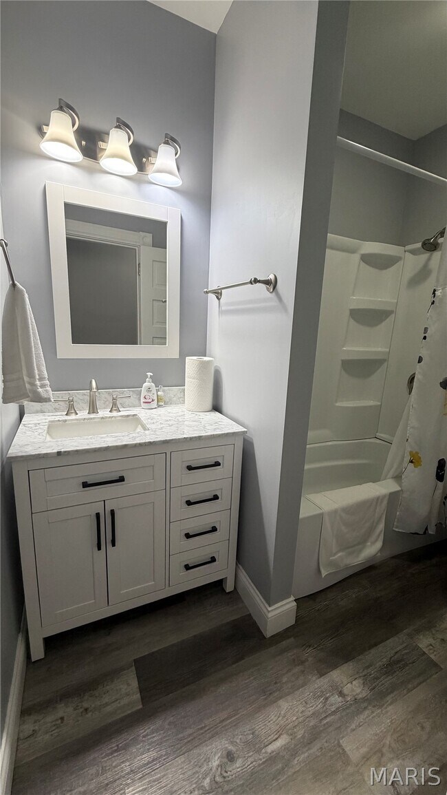 Building Photo - 2035 Allen Ave