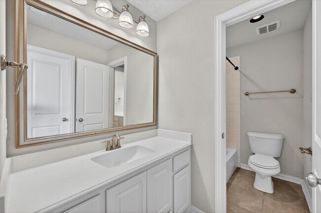 Building Photo - Gorgeous Custom Home in the Phillip Creek Ranch - Frisco ISD!