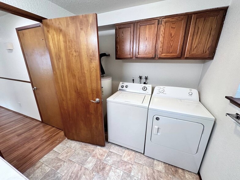 Building Photo - 821 Kaiser Rd NW