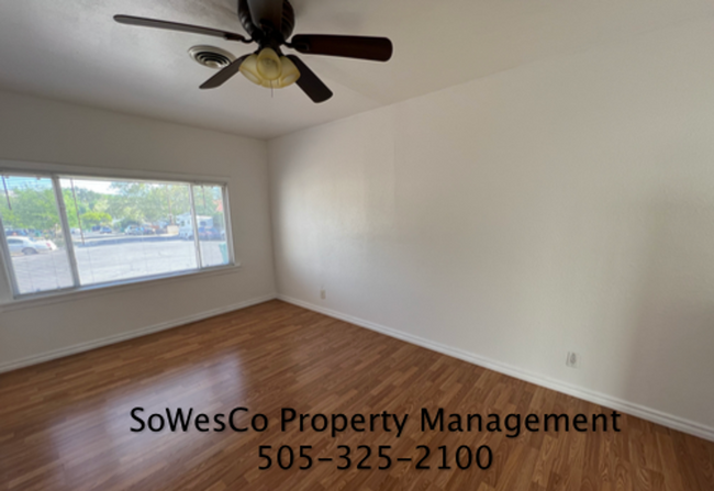 Building Photo - Beautiful Spacious Home with Large Yard & ...