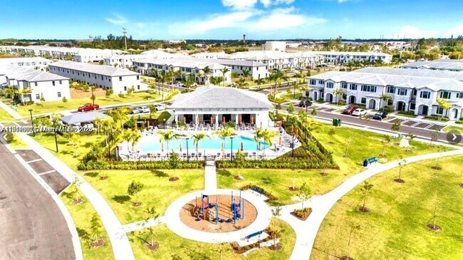 Building Photo - 13281 SW 285th St