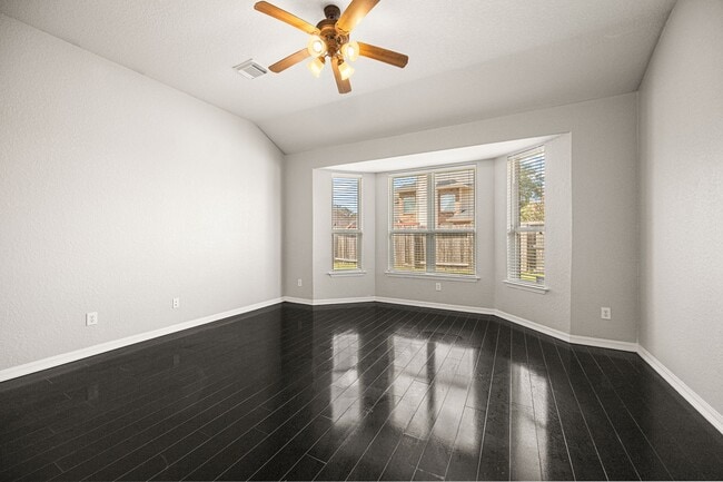 Building Photo - 21018 Oakley Hill Ct