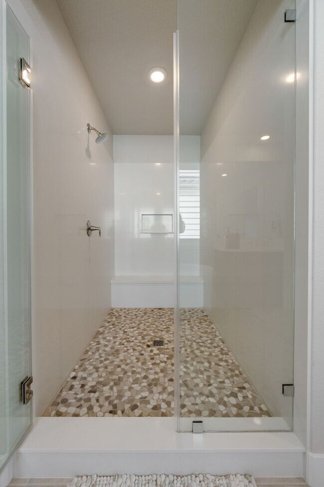 Building Photo - Newly Built 6BR Home with Panoramic Views in El Dorado Hills – 4,180 Sq Ft!