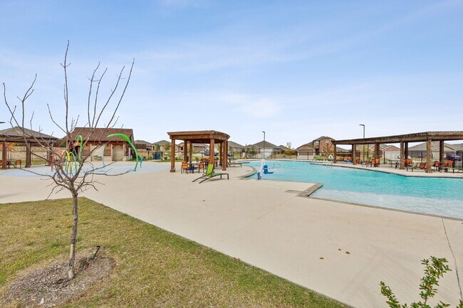 Building Photo - 606 Wrangler Dr