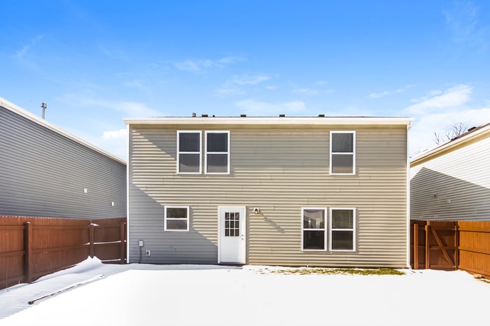 Building Photo - 864 Olmsted Dr