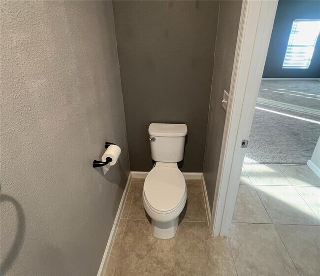 Building Photo - 1684 Ambar Ct