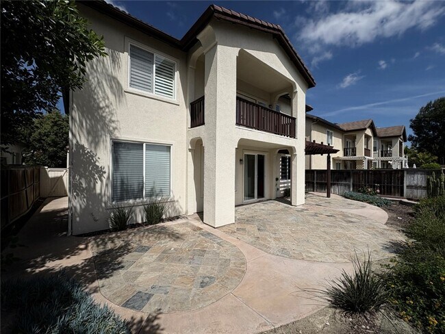 Building Photo - 24 Country Walk Dr