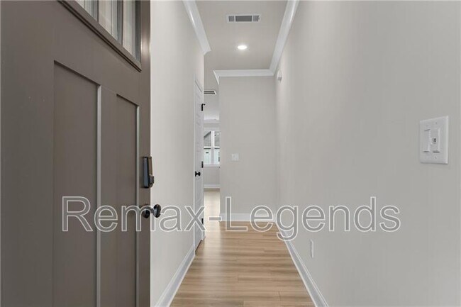 Building Photo - 4586 Cypress Pk Dr