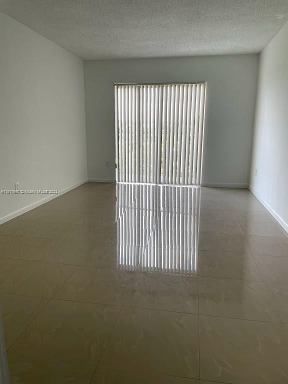 Building Photo - 482 NW 165th St