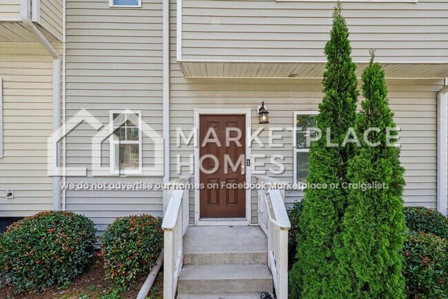 Building Photo - 5798 Westchase St
