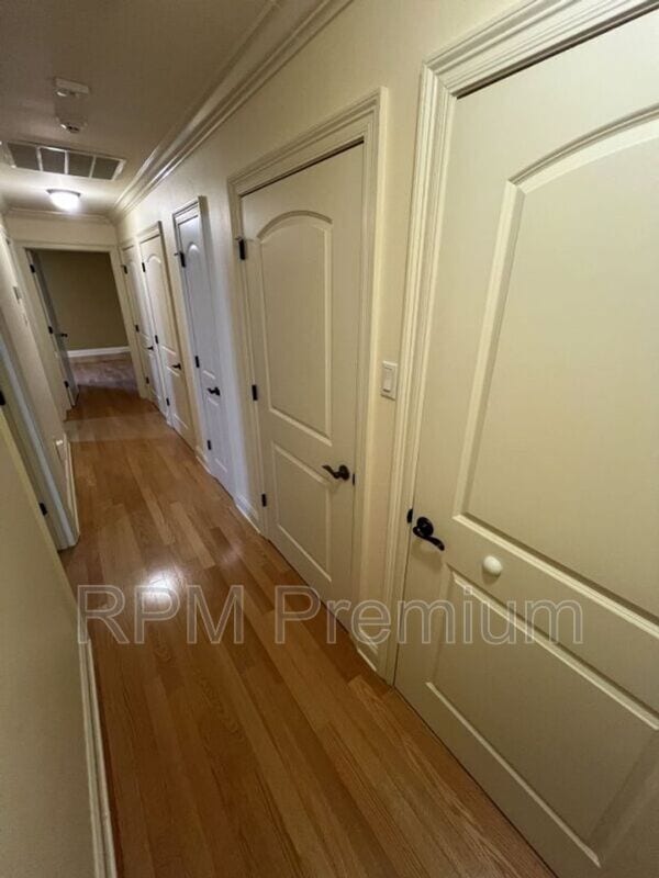 Building Photo - 17703 Shady Creek Ave