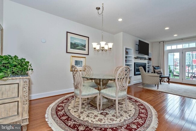 Building Photo - 9124 Kenway Ln