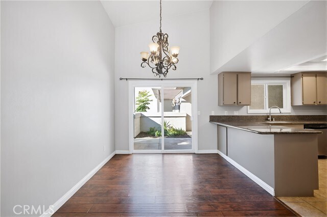 Building Photo - 9896 Highland Ave