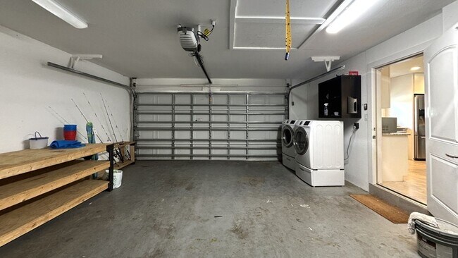 Building Photo - 2500 11th Ave SW