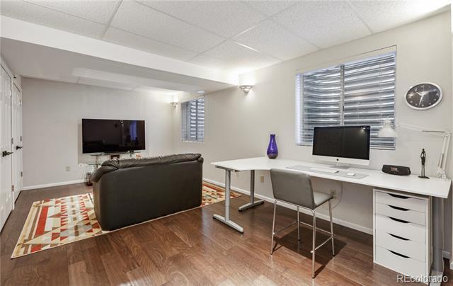Building Photo - 4534 E Lyndenwood Cir