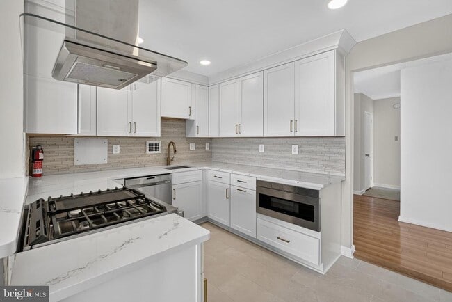 Building Photo - 4515 Willard Ave