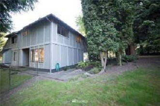 Building Photo - 18908 108th Ave NE