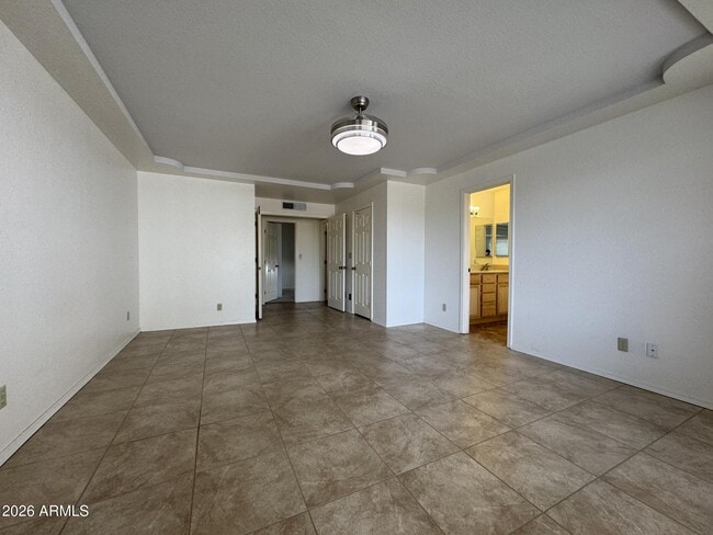 Building Photo - 3807 St Andrews Dr