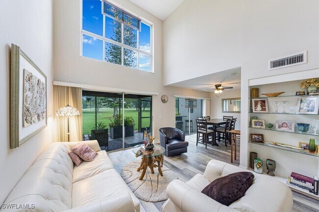 Building Photo - 402 Bristle Cone Ln